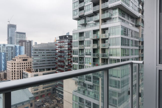 Building Photo - 30 Nelson St