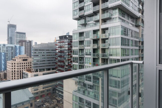 Photo du bâtiment - 30 Nelson St