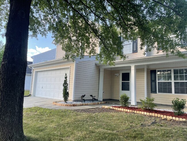 Foto del edificio - Beautiful, Fresh & Clean, 4Br/2.5Bth Home ...