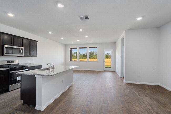 Foto del edificio - Brand New 4-Bedroom home in Kyle for Rent