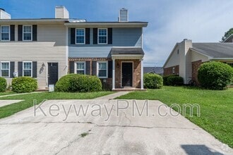 Building Photo - 3924 Almon Dr