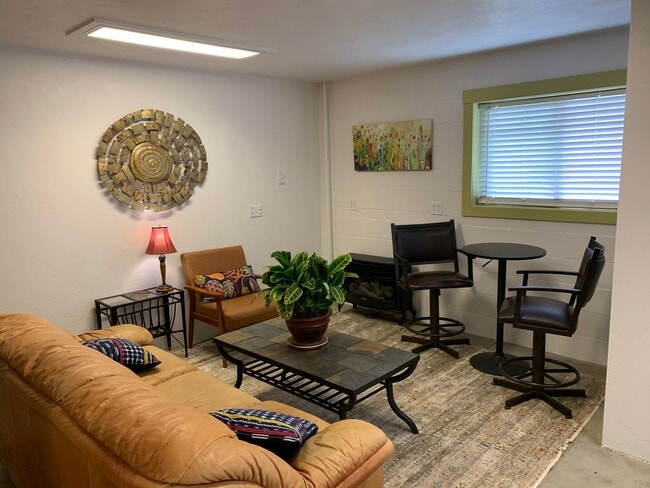 Living area - 89950 Eaton Ln