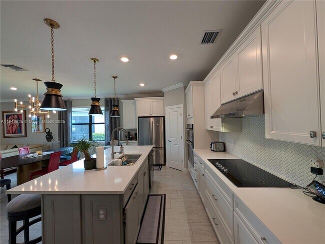 Foto del edificio - 8226 NW 79th Ave