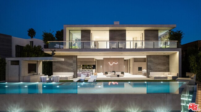 Foto del edificio - 9607 Highridge Dr