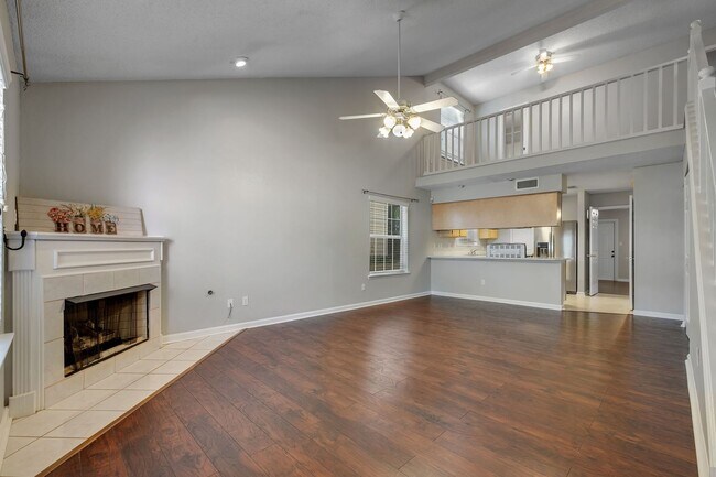 Foto del edificio - East Tallahassee Townhome