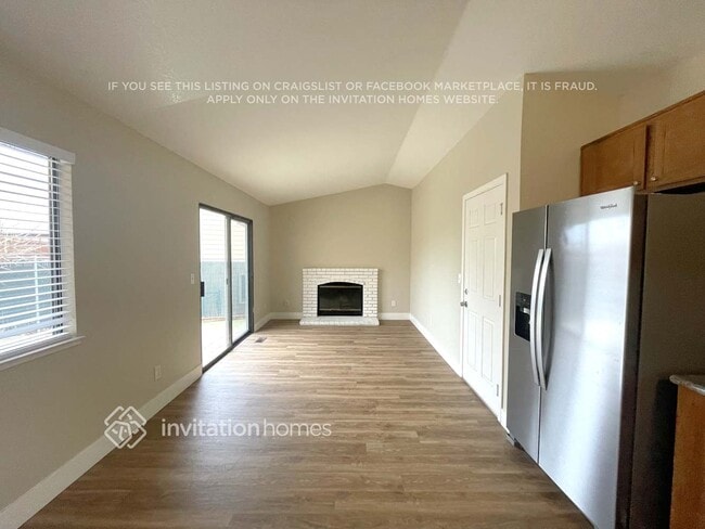 Building Photo - 449 Topsail Dr