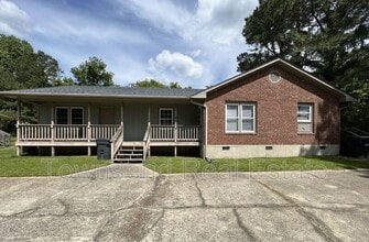 Building Photo - 914 Emory Ct