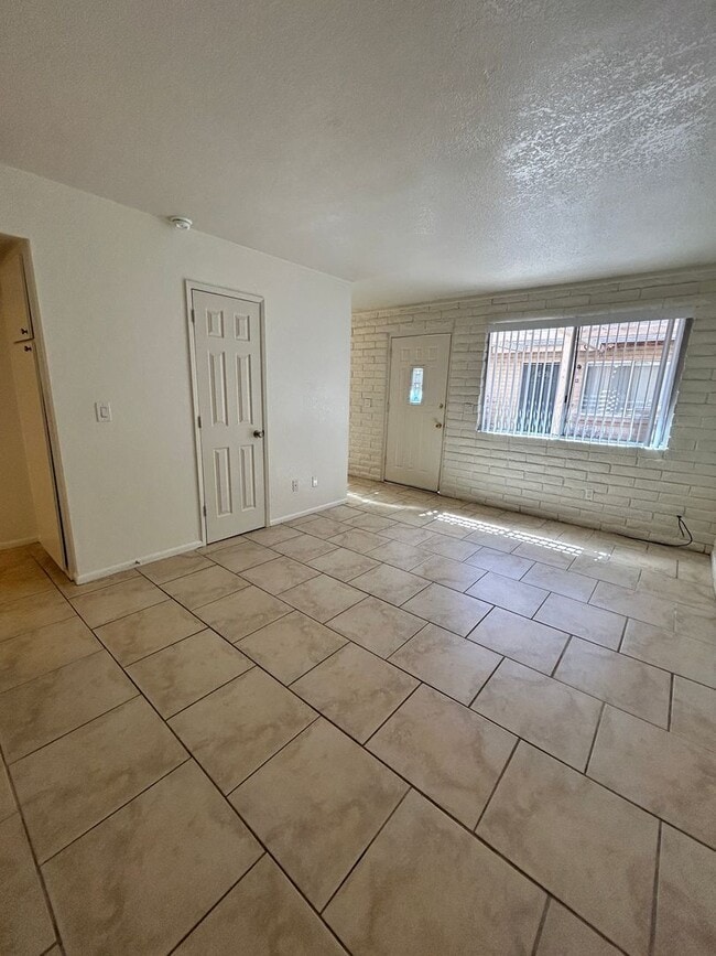 Building Photo - 3441 Oro Grande Blvd
