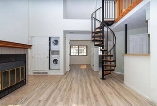 Building Photo - 4781 White Rock Cir