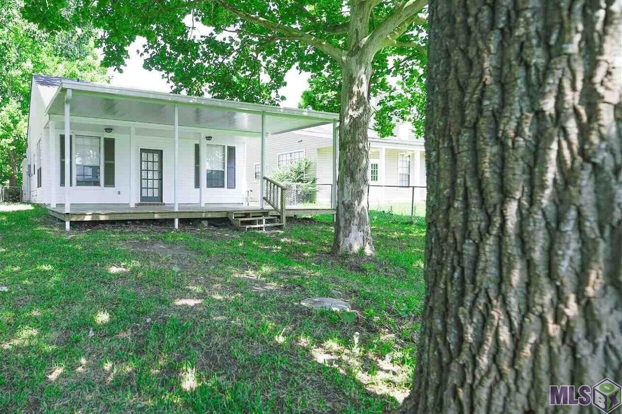 Foto principal - 7131 Point Avery Dr