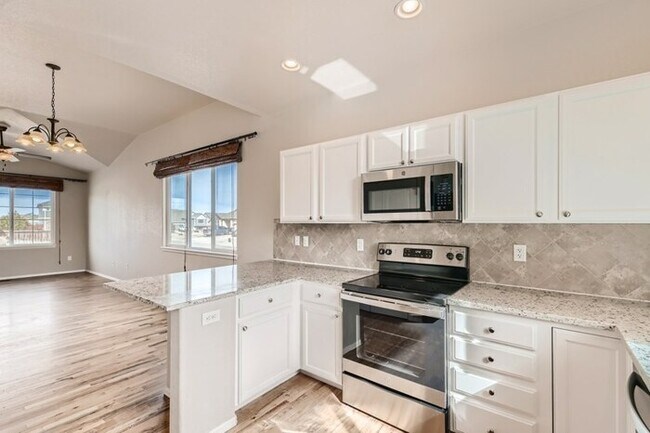 Building Photo - 4397 Cypress Ridge Ln, Wellington, CO, 80549