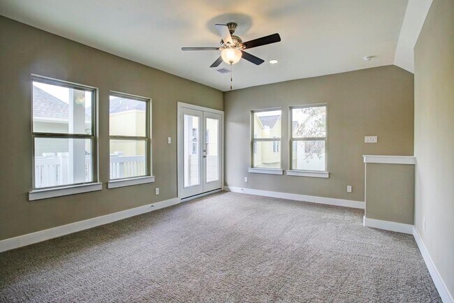 Photo - 1517 Hatcher Spring Ln House