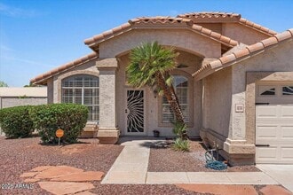 Building Photo - 1030 S Brentwood Ct