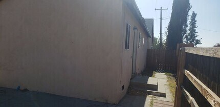 Building Photo - 1616 El Ralfo Dr