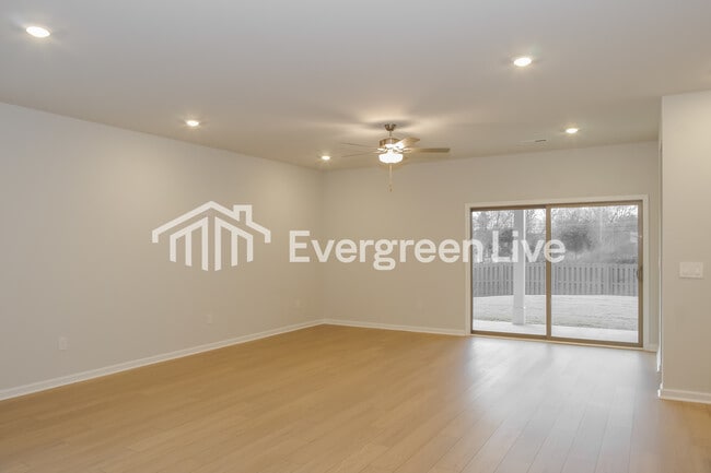 Foto del edificio - 230 Exeter St