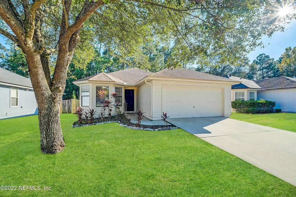 8026 Loveland Pass Dr S, Jacksonville, FL 32210 House Rental in