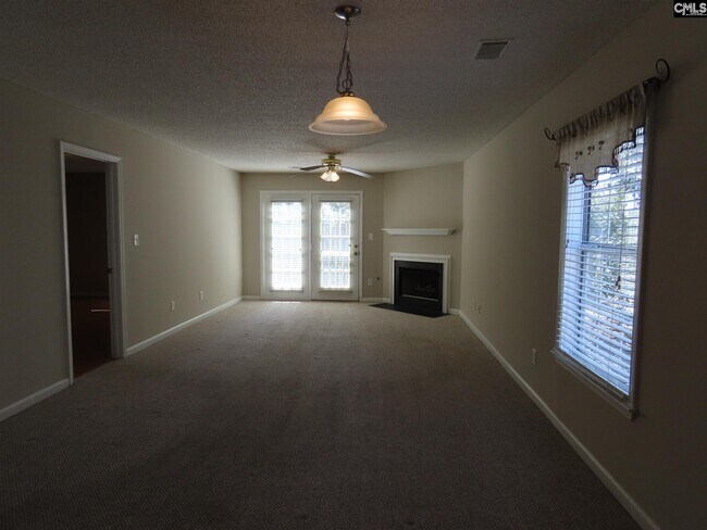 Building Photo - 124 Deer Hound Trail