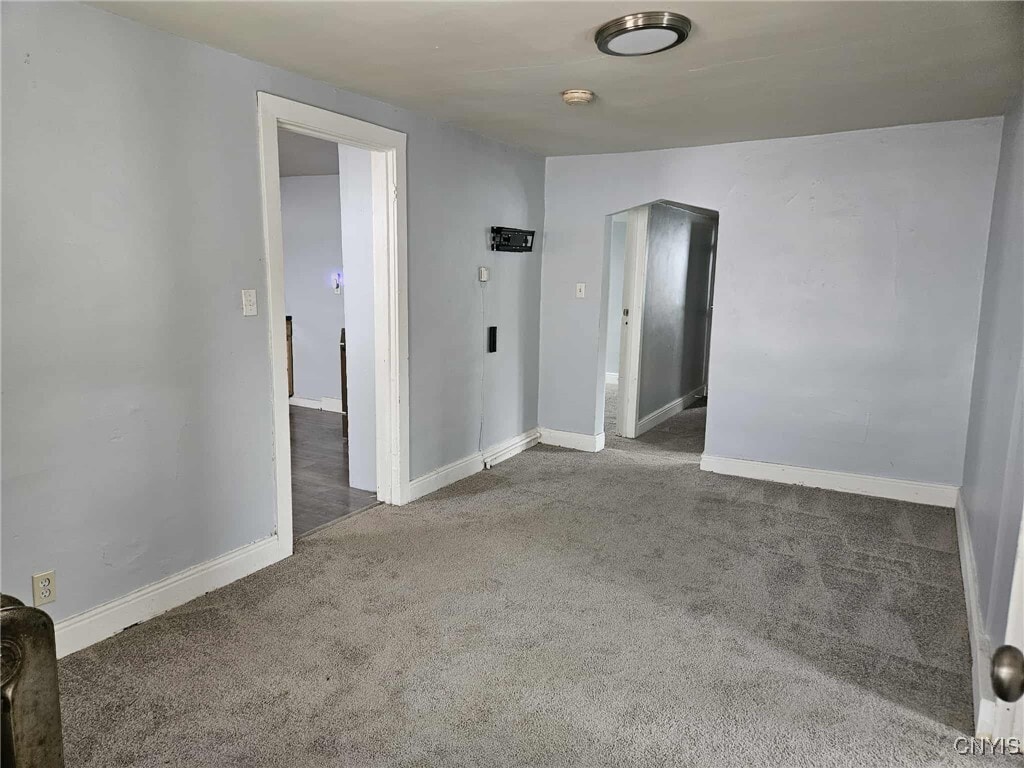 Primary Photo - 521 S Wilbur Ave