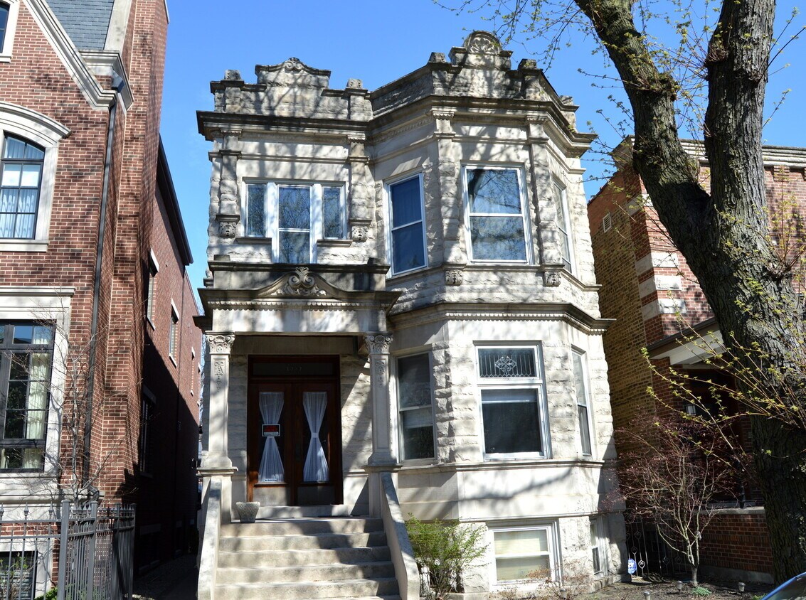 Primary Photo - 3717 N Wayne Ave