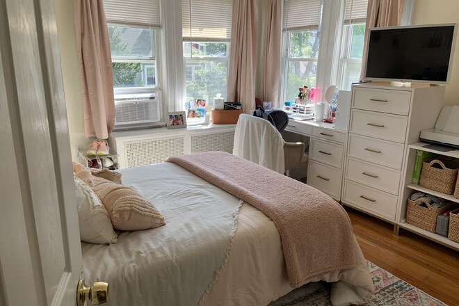 Foto principal - 44 Kirkwood Rd