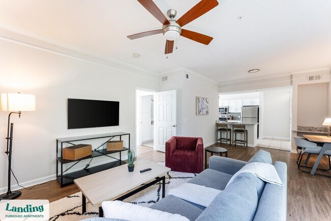 Foto del edificio - 2801 Biltmore Park Dr