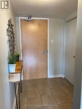 Building Photo - 250 Lett St