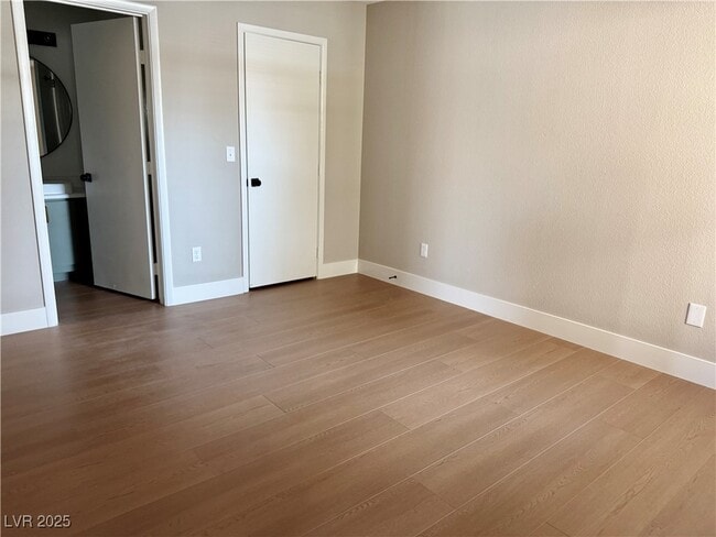 Foto del edificio - 1150 N Buffalo Dr