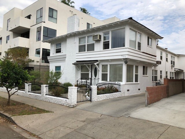 Building Photo - 5723 La Mirada Ave