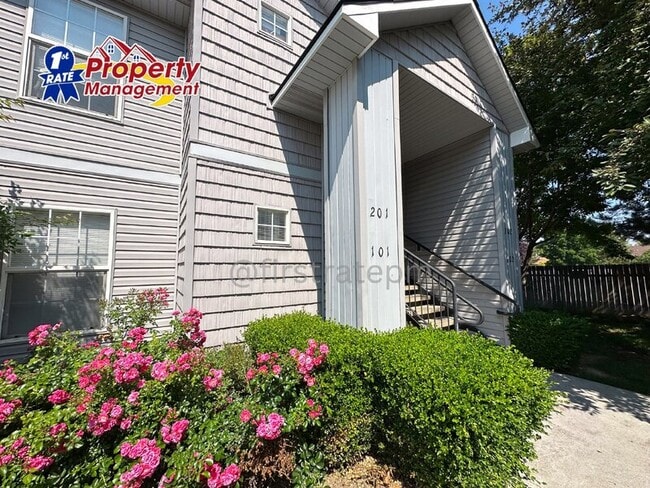 Foto del edificio - 11884 Cloverbrook Ln