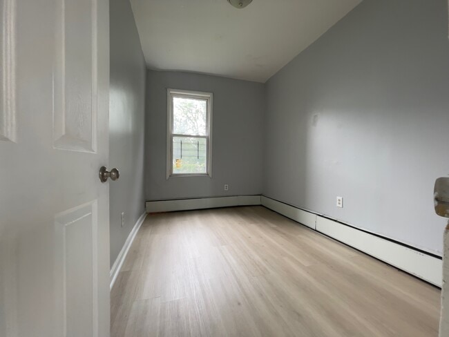 Building Photo - 62 Greenville Ave