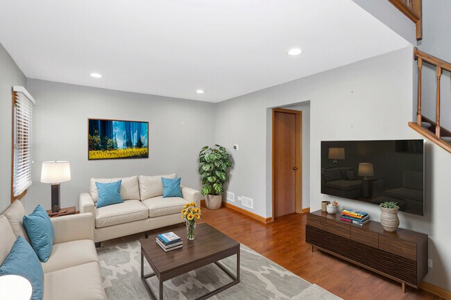 Building Photo - 21 Bright Ridge Dr