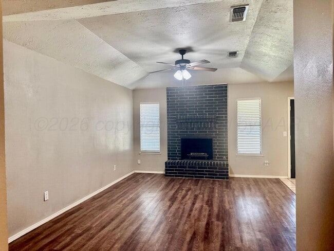 Foto del edificio - 34 Windy Meadow Ln