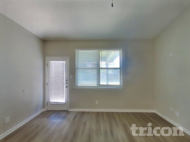 Building Photo - 13307 Badlands Bnd