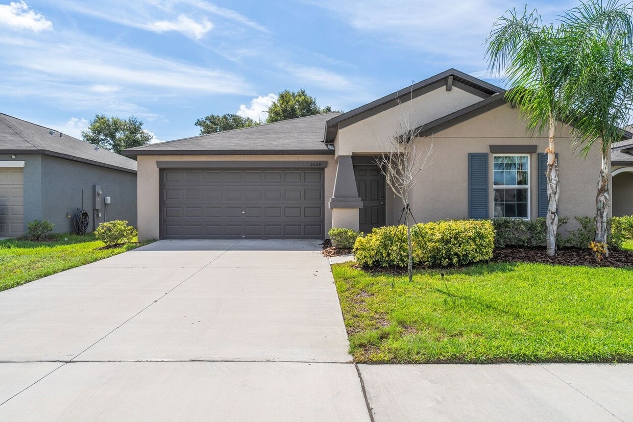 Primary Photo - Like New 3/2 in Wimauma
