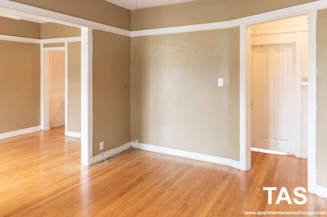 Photo - 5109 N Winchester Ave Apartment