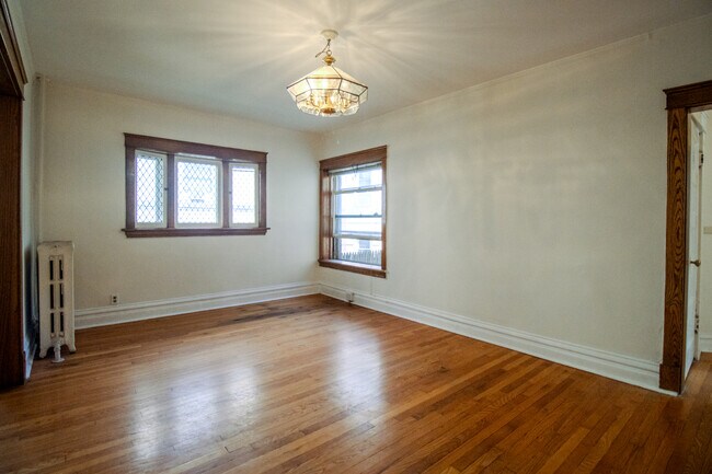 Foto del edificio - 1645 W Estes Ave