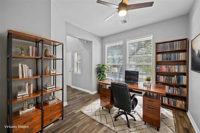 Foto del edificio - 4241 Canyon Glen Cir