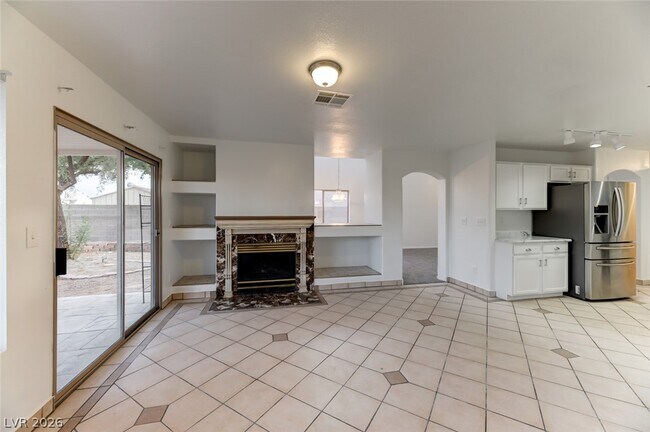 Foto del edificio - 4548 Grand Rock Dr