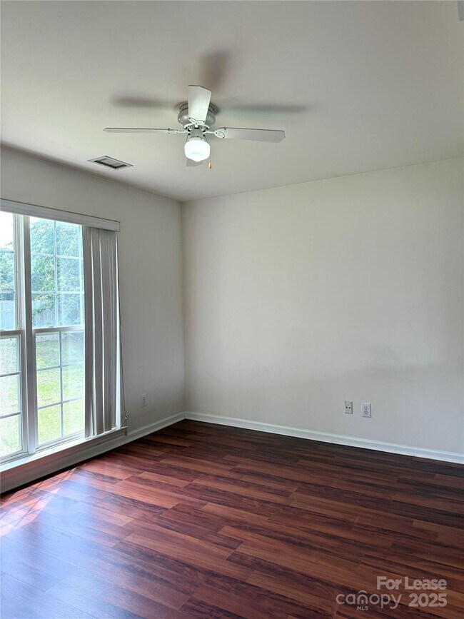 Building Photo - 7504 Double Springs Ct