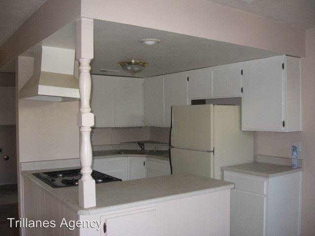 Foto del edificio - 1220 Chelwood Park Blvd NE NE