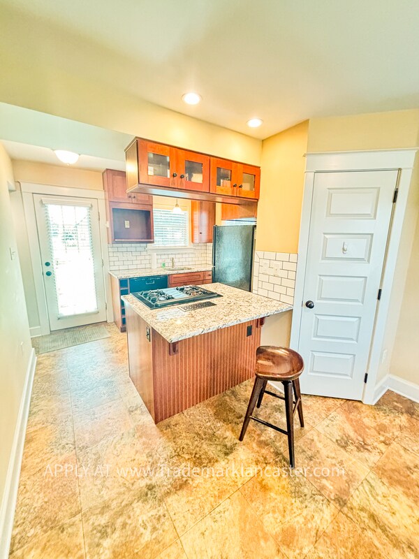 Foto del edificio - 2314 Wood St