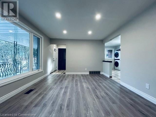 Building Photo - 74 Bellingham Dr