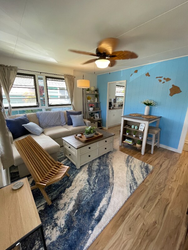 Foto principal - 548 Kuaaina Way