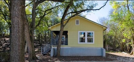 Building Photo - 835 Old Ranch Rd 12