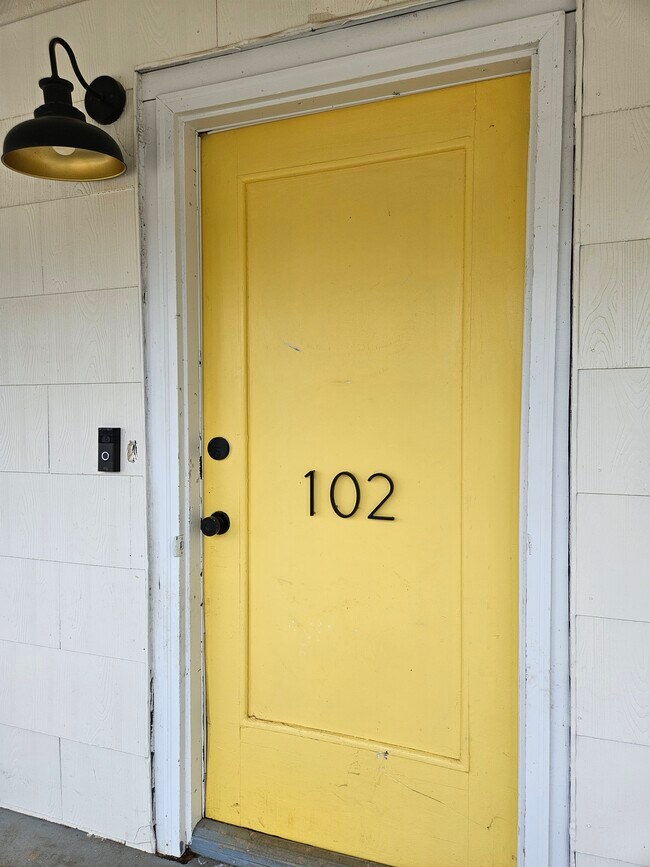 Foto del edificio - 102 Kay St