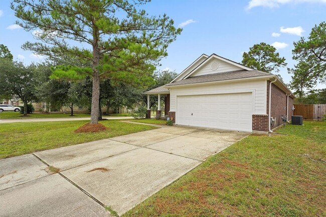 Foto del edificio - 24203 Pinecreek Point