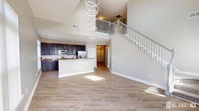 Building Photo - 6403 Fernandez Ct