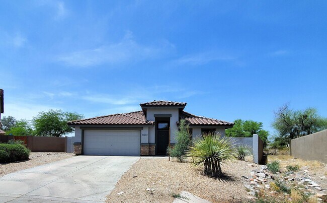 Building Photo - MCDOWELL MTN RANCH 3 BEDROOM HOME W FIREPI...