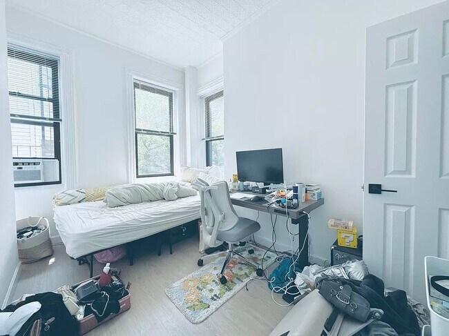 Foto del edificio - 202 St Nicholas Ave