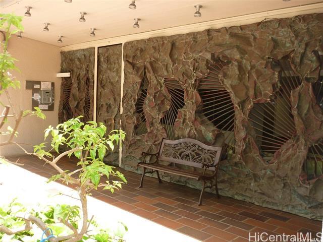 Foto del edificio - 430 Keoniana St